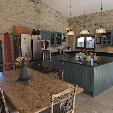 Alloggio in famiglia Townhouse 3 Bedrooms *