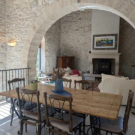Townhouse 3 Bedrooms Alloggio in famiglia
