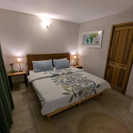 Townhouse 3 Bedrooms *