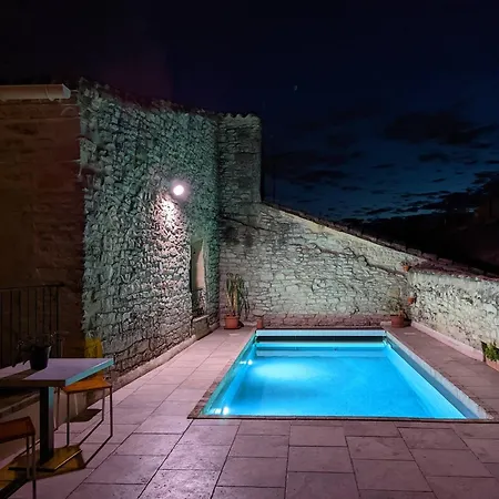 Homestay Townhouse 3 Bedrooms Calvisson