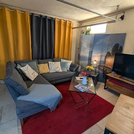 Alloggio in famiglia Townhouse 3 Bedrooms *